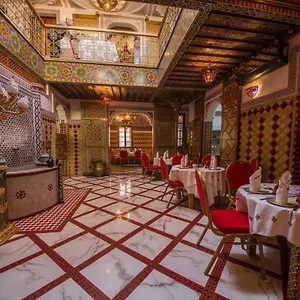 ***** Riad Palais Laraichi La Porte Bleue Marruecos