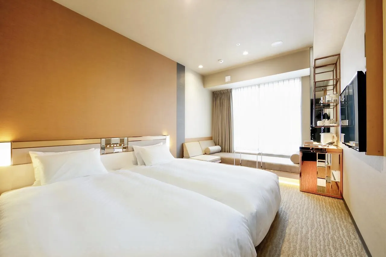 Candeo Hotels Tokyo Roppongi 4*,